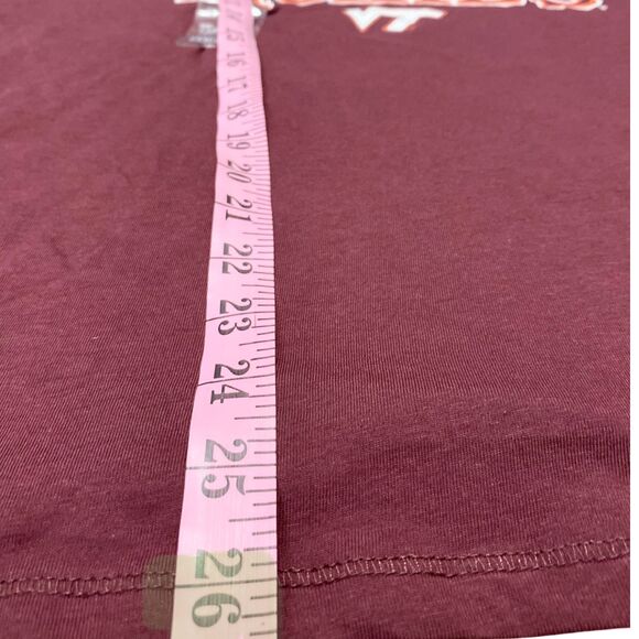 Virginia Tech Hokies Women’s V-Neck T-Shirt XXL Burgundy Game Day Burgundy NWT - Picture 5 of 7
